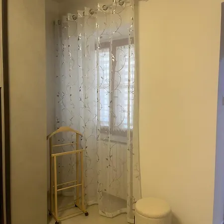 Re Ruggiero House *